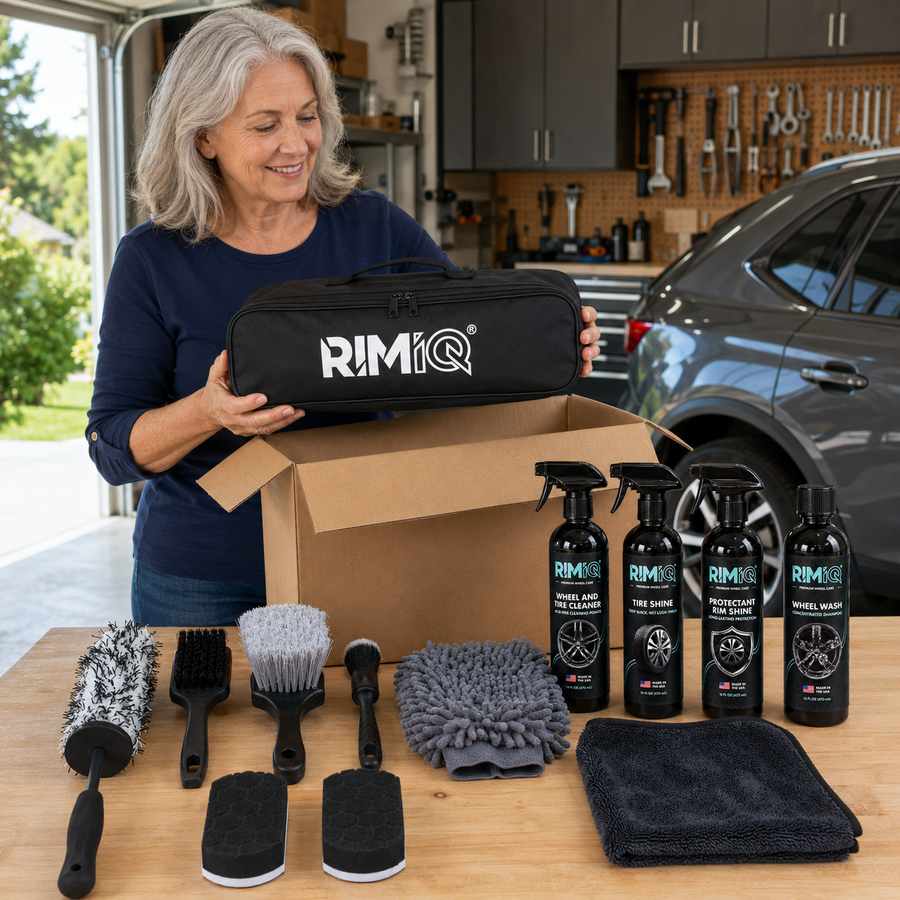 RIMiQ all-in-one detailing kit unpacked beside a car
